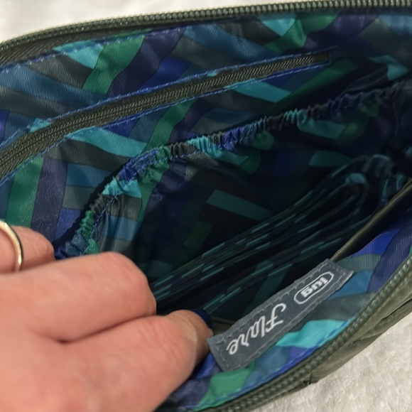 NWOT Lug Flare in Olive Green - Picture 6 of 7